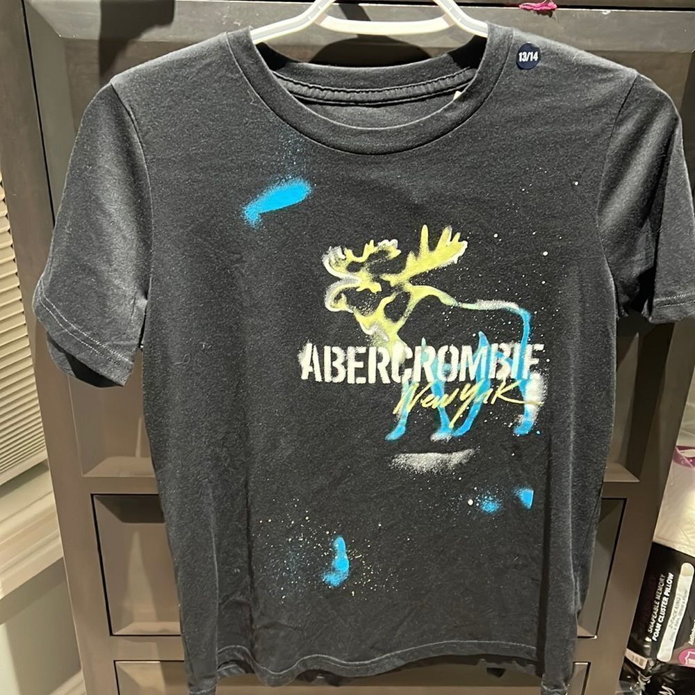 🔥Abercrombie Kids brand new size 13/14